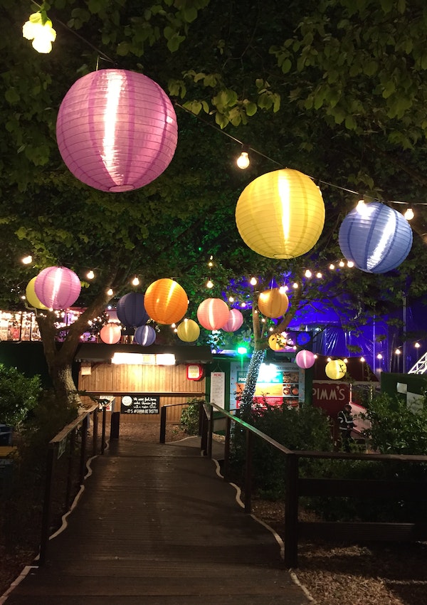 Cafe hanging lamp